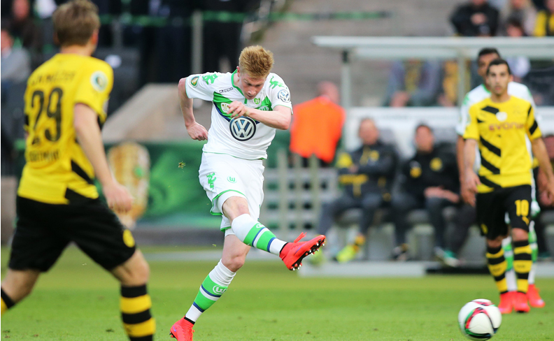 高二少女篮球场上炸翻全场自述答案只有努力