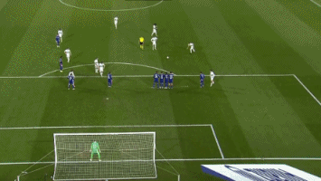 灰熊全队投篮命中率高达50%，但15次失误比马刺多了9次